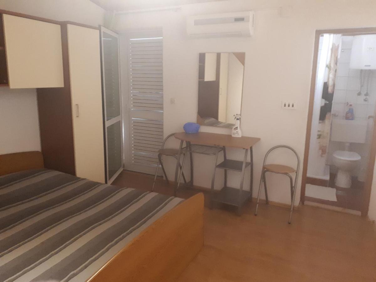 Apartmani Leko Mirjana Baska Voda Exterior photo