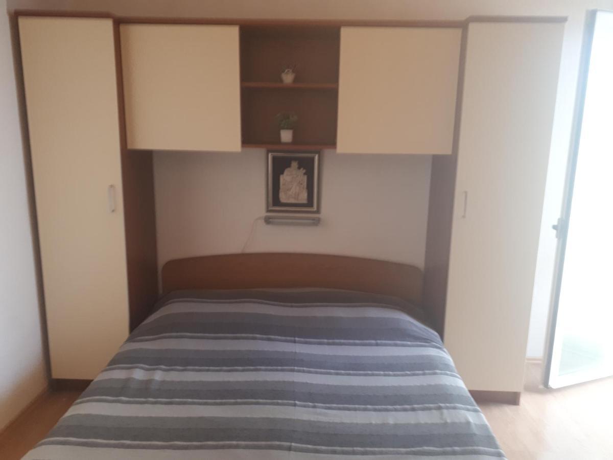 Apartmani Leko Mirjana Baska Voda Exterior photo