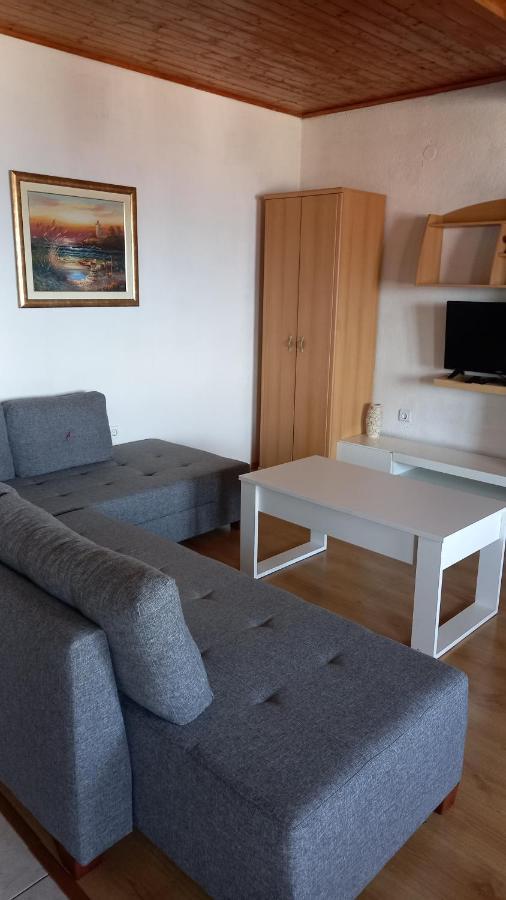 Apartmani Leko Mirjana Baska Voda Exterior photo