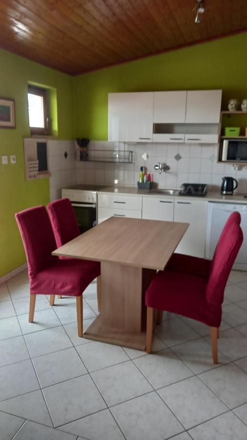 Apartmani Leko Mirjana Baska Voda Exterior photo