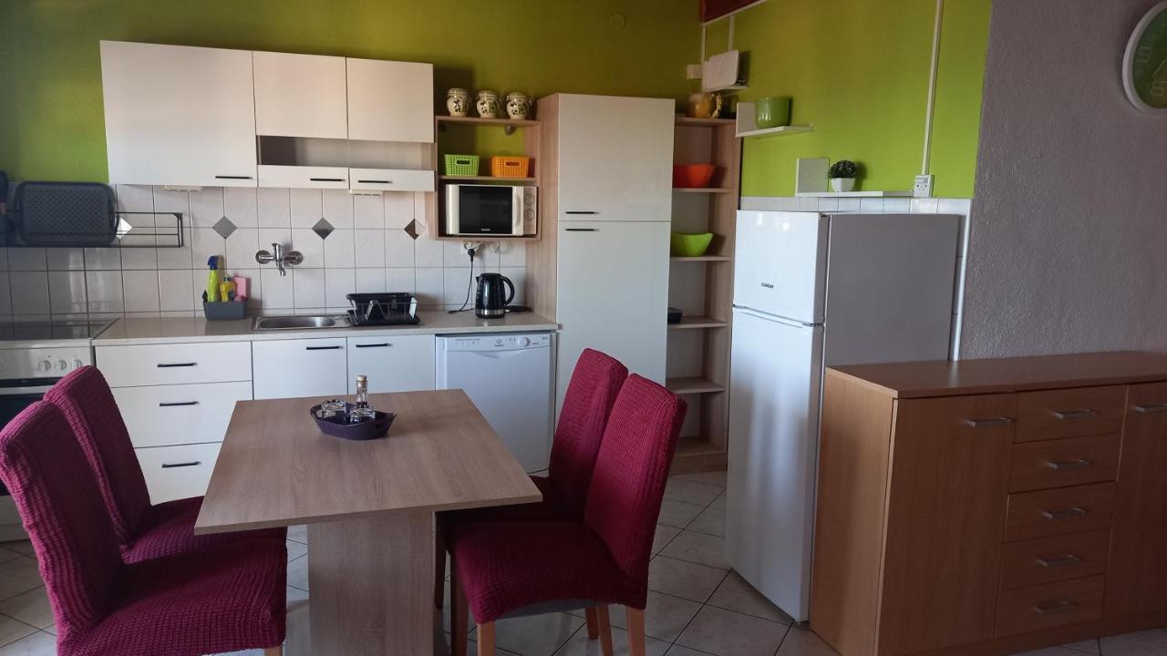 Apartmani Leko Mirjana Baska Voda Exterior photo